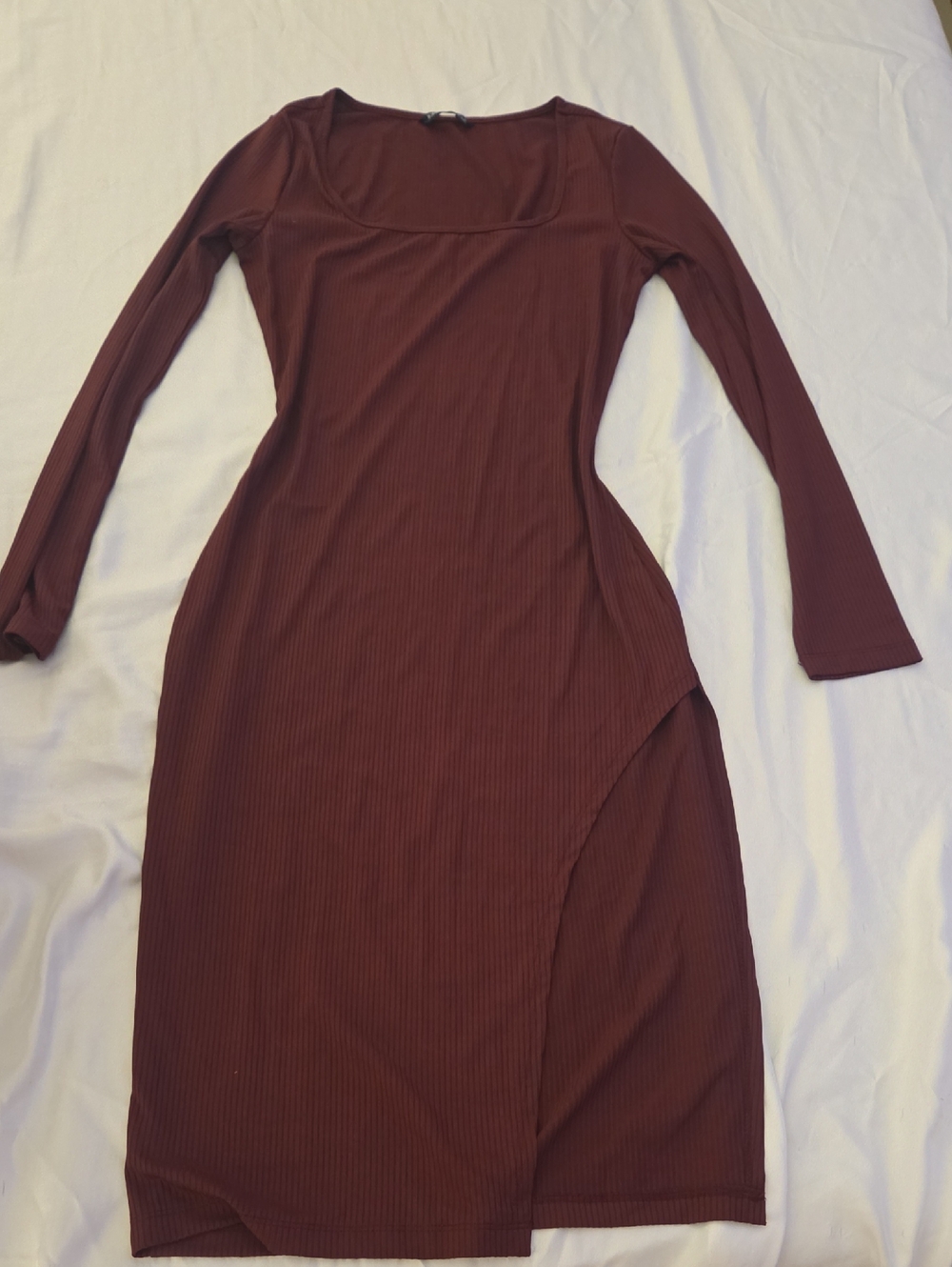 SHEIN Long-Sleeve Ribbed Midi Dress in Burgundy